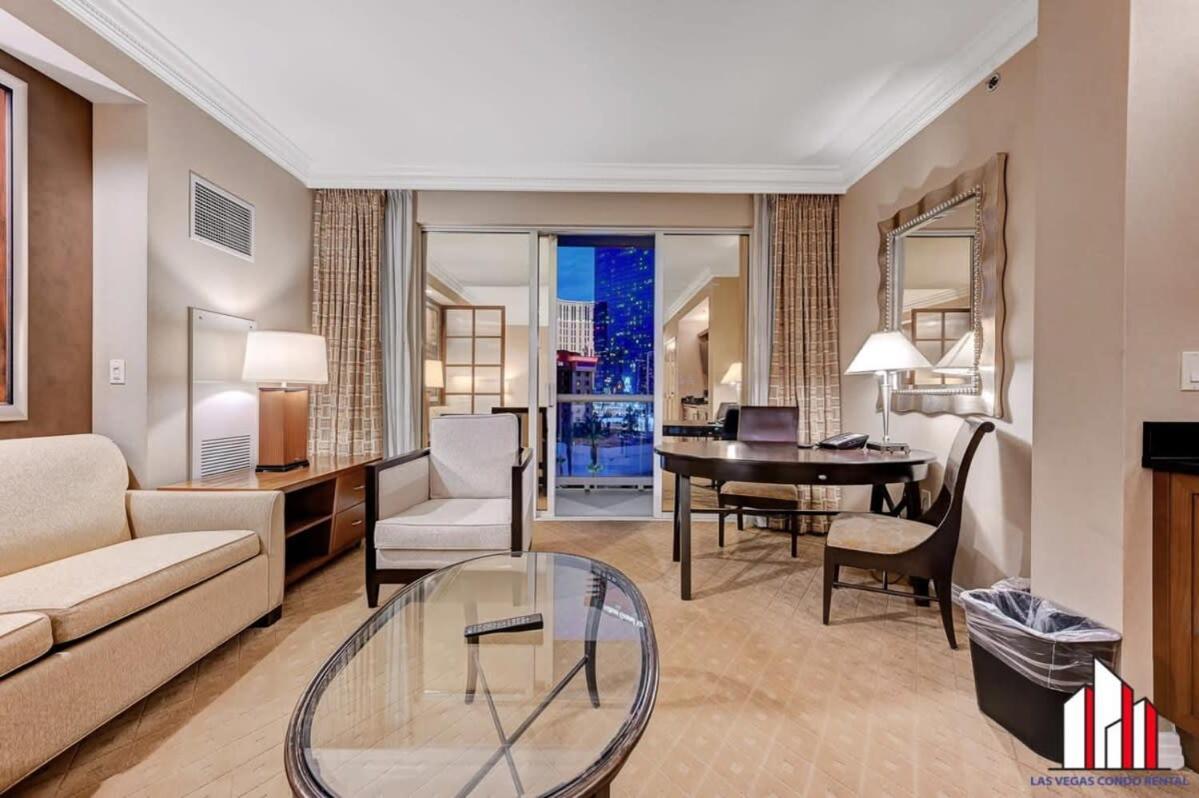 Mgm Signature-04-705 Strip View Balcony Hébergement de vacances *